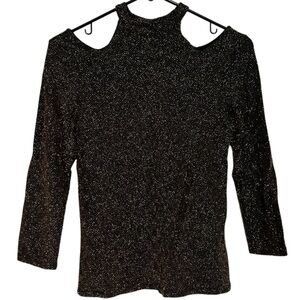 No Boundaries Cold Shoulder Gold Diamond Design Glitter Top